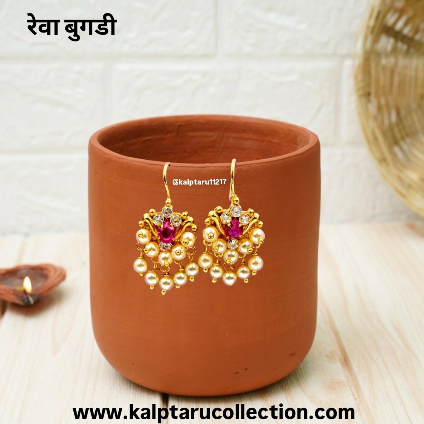Gold Bugadi earrings for gifting and special occasions-Kalptaru Collection