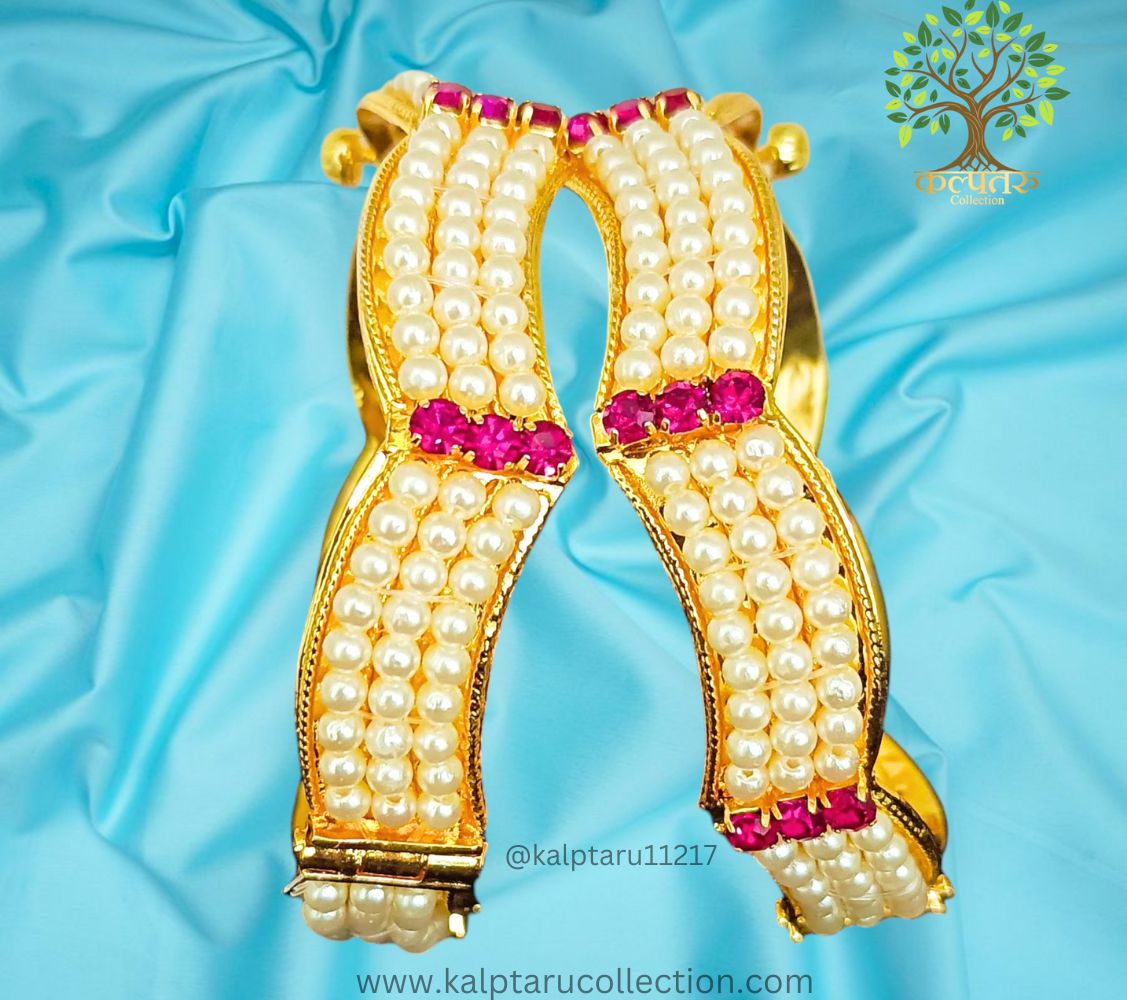 Gold plated Maharashtrian Moti Bangles in sizes 2-8 for brides by Kalptaru
