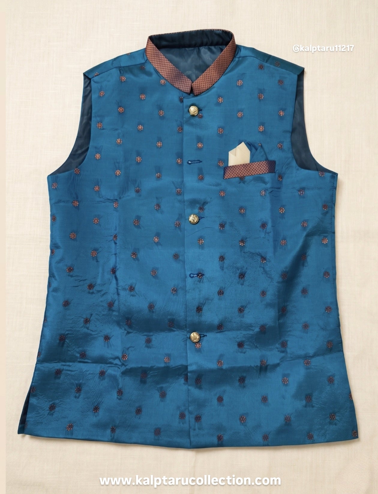 Paithani Family Combo set-Man-paithani-silk-traditional-ethnic-wear-jacket-family-matching-outfit-Kalptaru-Collection