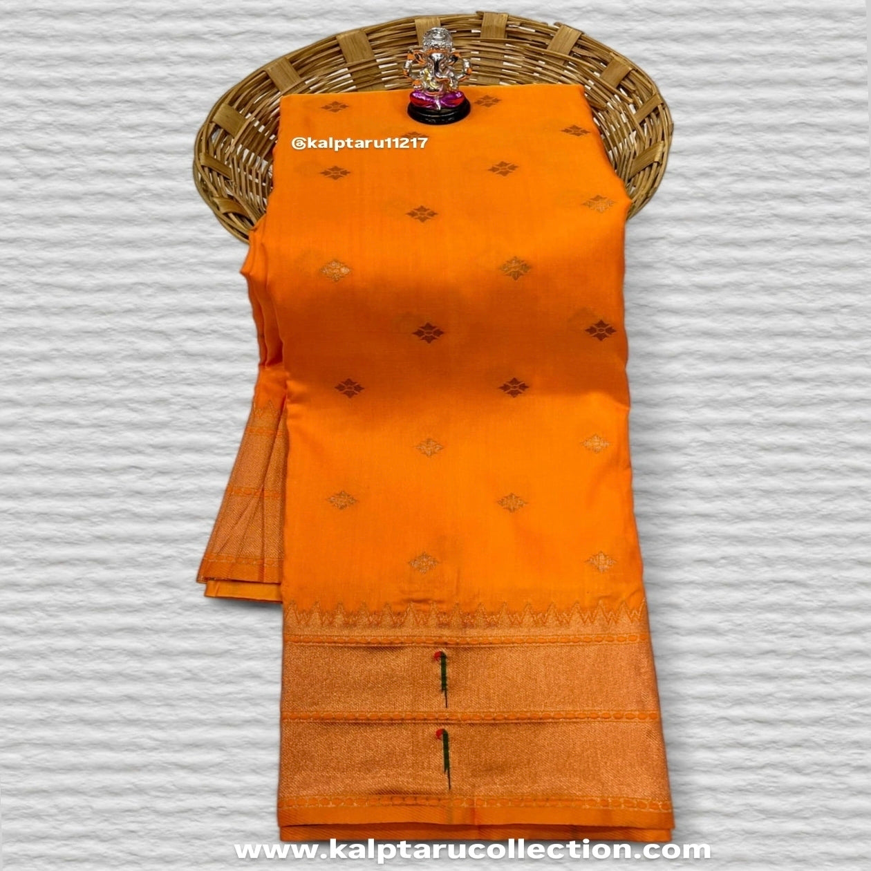 Chhavi Peacock Paithani