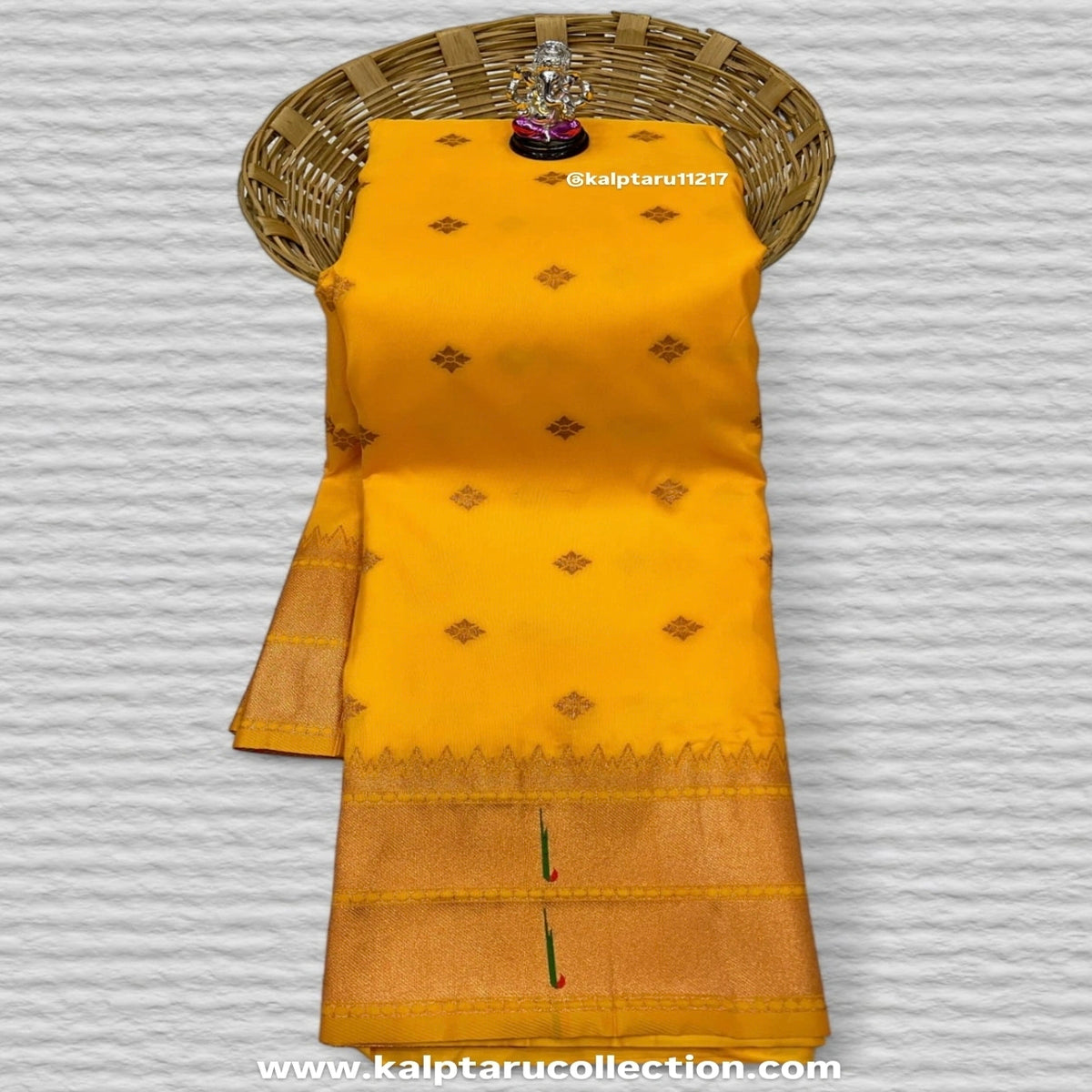 Chhavi Peacock Paithani