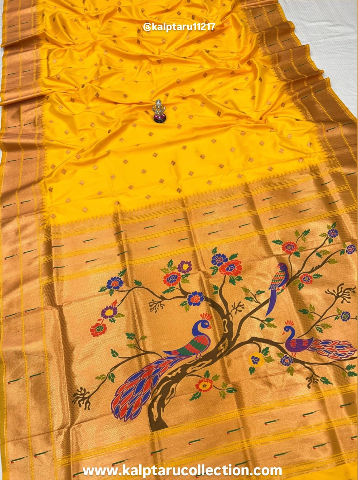 Chhavi Peacock Paithani
