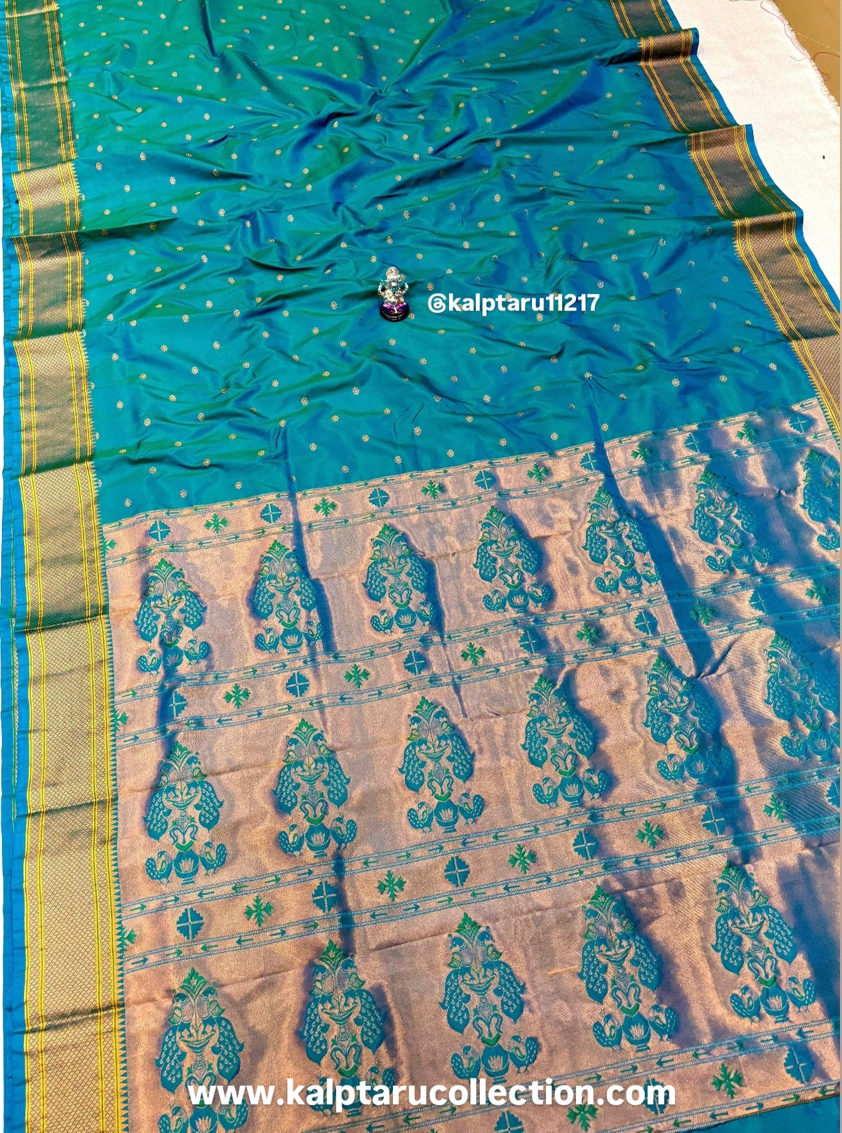 Buy teal Paithani family twinning outfits online with matching father and baby ethnic wear.