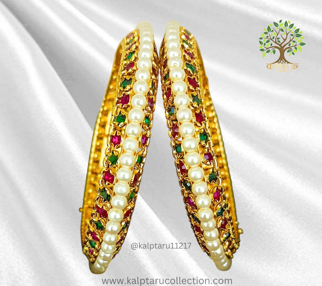 Traditional Puneri moti tode bangles for women from Kalptaru Collection